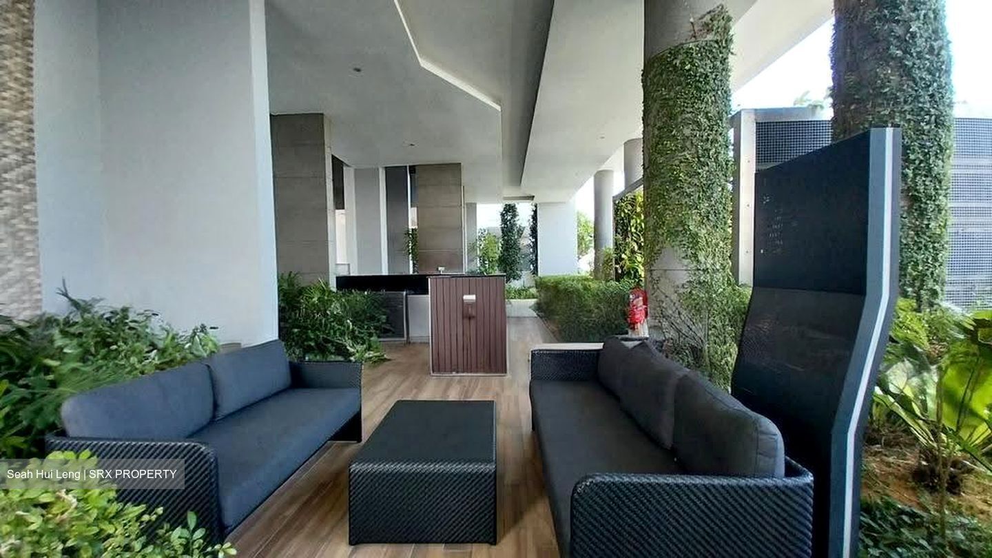 J Gateway (D22), Condominium #612554581